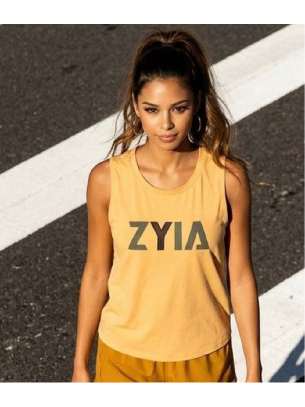 ZYIA Active Yellow & Black Athletic Tank Top Medium Mesh Logo Athleisure Summer